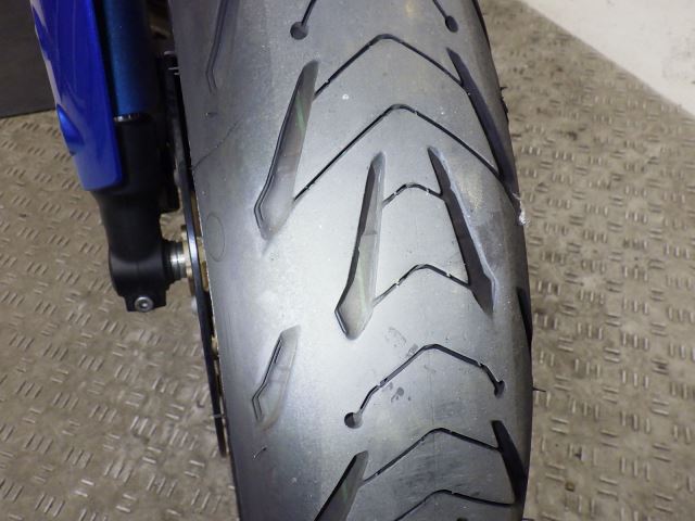 Передняя часть