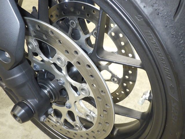 Передняя часть
