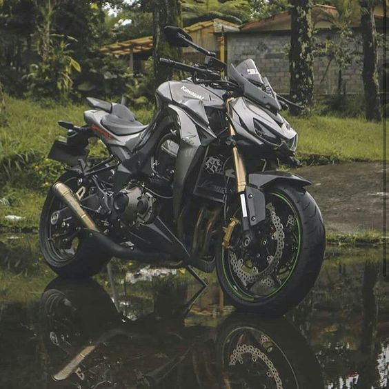 Kawasaki Z1000 фото мотоцикла